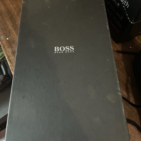 Men’s original Hugo Boss Black Oxford  Dress Shoes size 10.5 main image 4